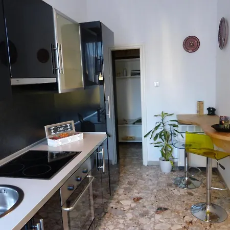 Centro Terme アパート